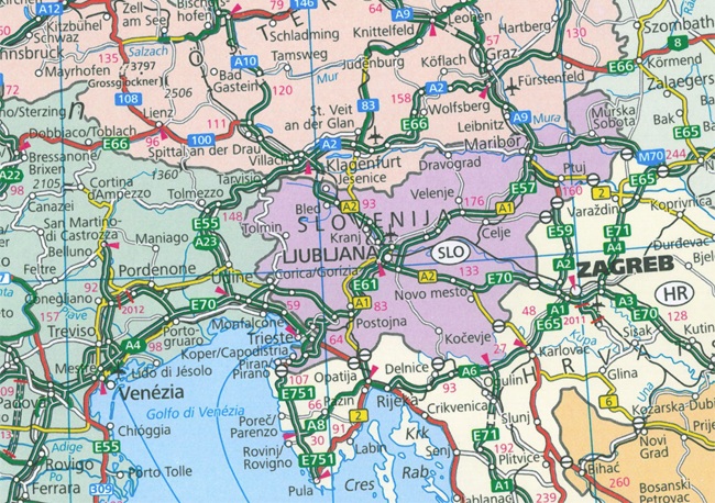 Vervelend Koning Lear snelweg Wegenkaart - landkaart Europa - Europe | Hallwag | 9783828309203 |  Reisboekwinkel De Zwerver