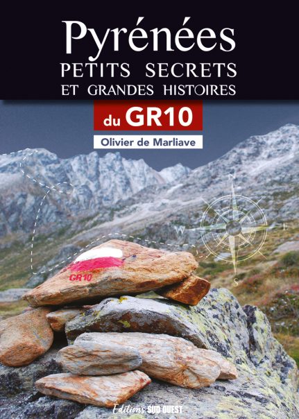 Online bestellen: Wandelgids Pyrénées petits secrets & grandes hist. GR10 bal | Sud Ouest editions