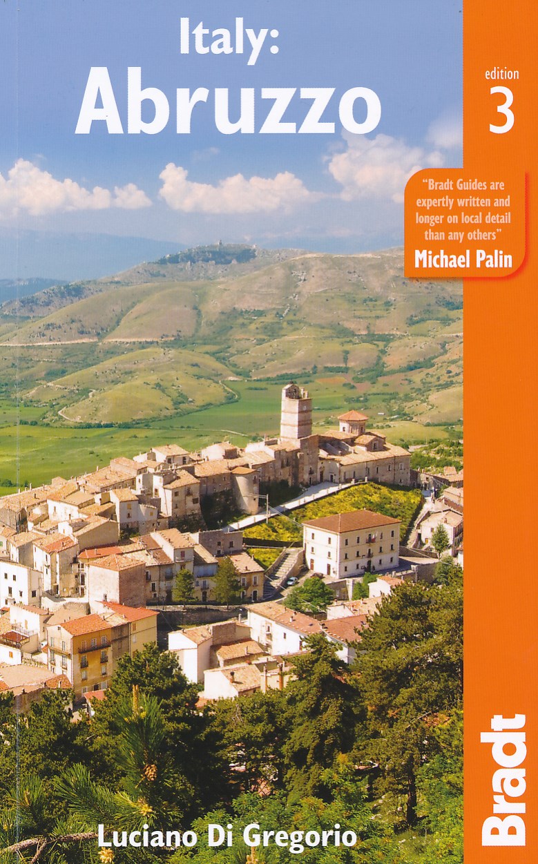Online bestellen: Reisgids Abruzzo (Abruzzen) | Bradt Travel Guides